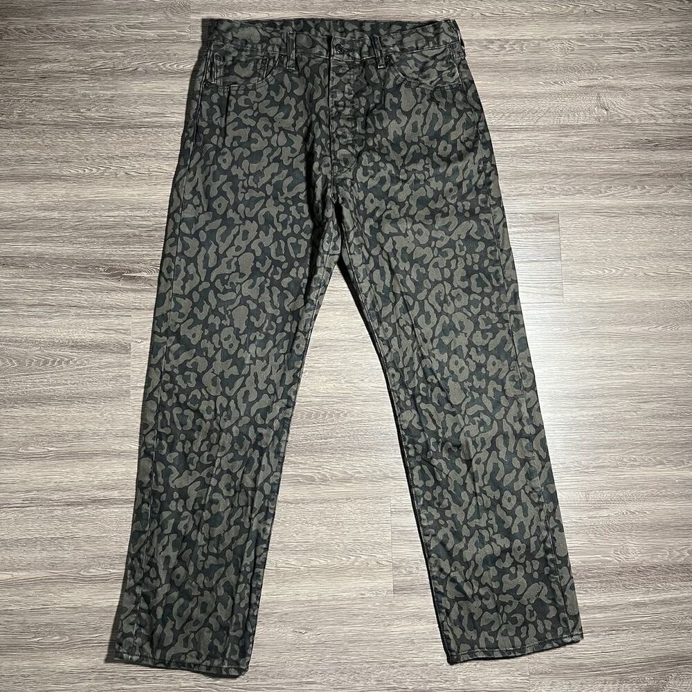 Levis 501 Shrink to Fit Bubble Camo Jeans Men's 35x32 Fits 34x30 Green Black EUC